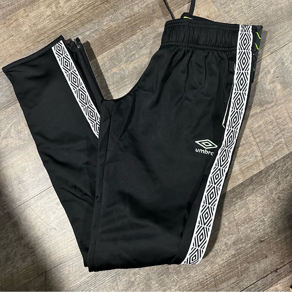 Umbro soccer track pants